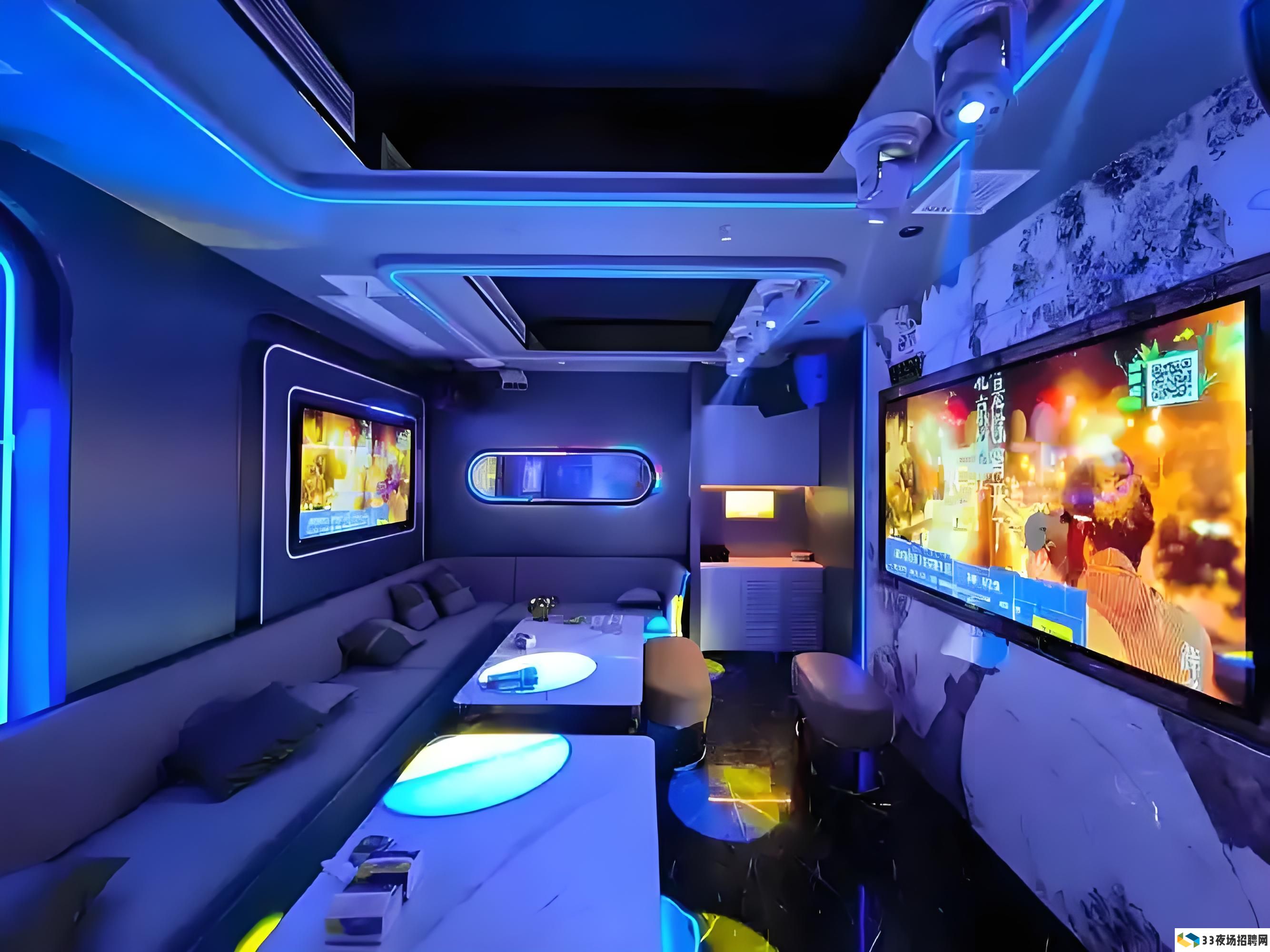 漫步成都兰桂坊：感受国际范与本地文化交融的夜生活魅力